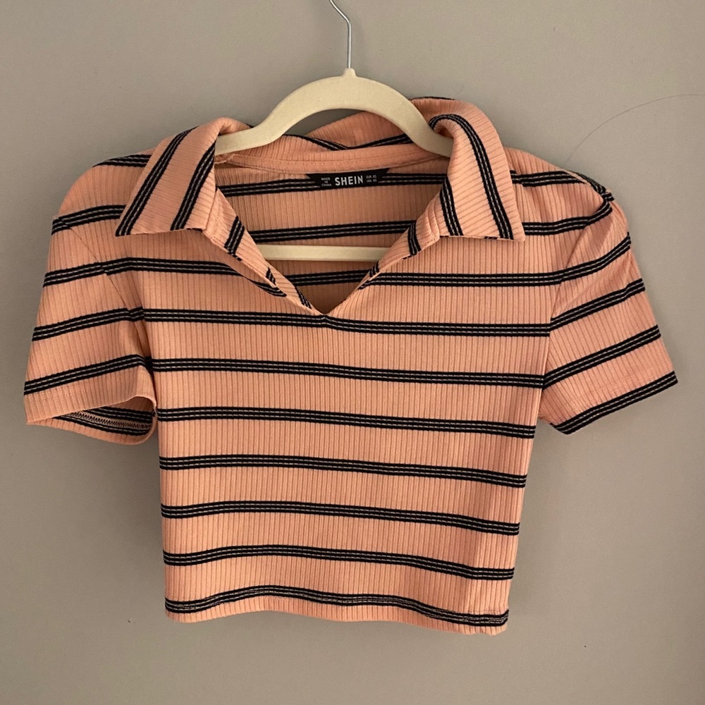 cute cropped collard shirt